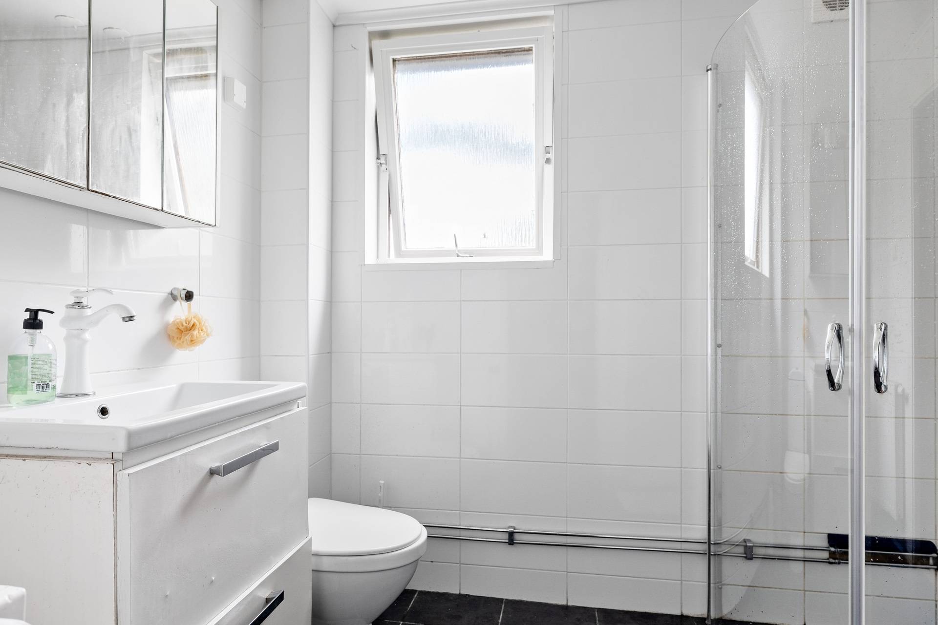 11 rum Villa på Unnarydsvägen 18 Lidhult Ljungby kommun - bild 8
