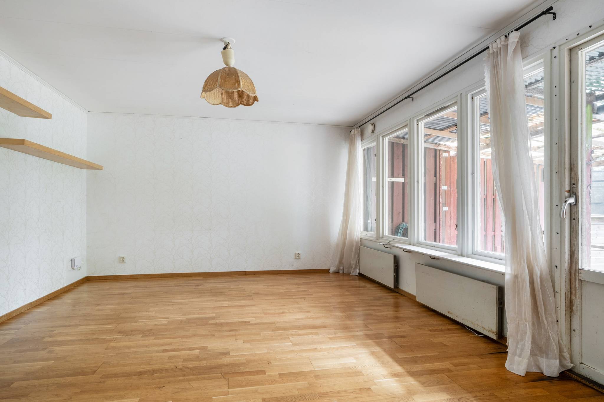 4 rum lägenhet på Kvarstavägen 74 Hovsjö, Södertälje kommun - bild 2