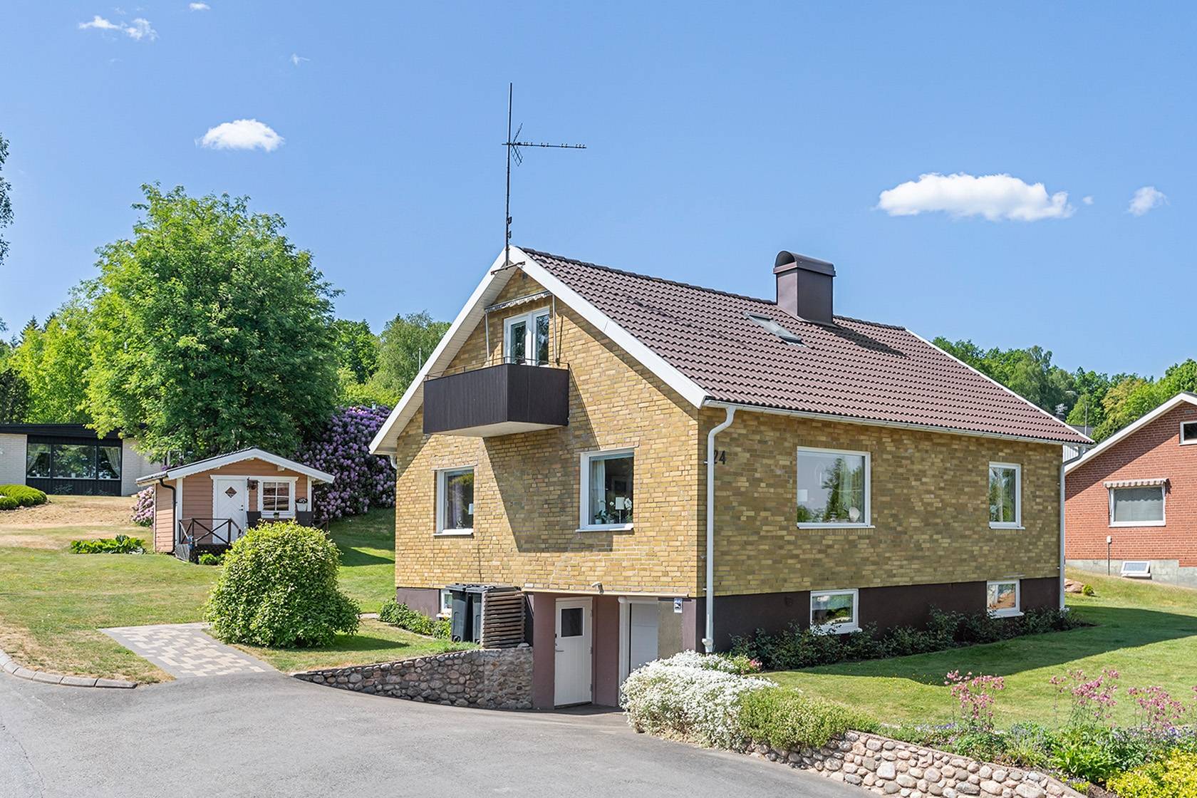 6 rum Villa på Lidavägen 24 Överlida Svenljunga kommun - bild 2