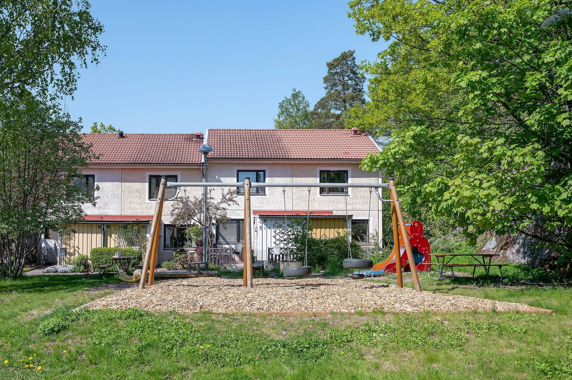 3 rum Radhus på Tenorvägen 105 Skogås Huddinge kommun - bild 34