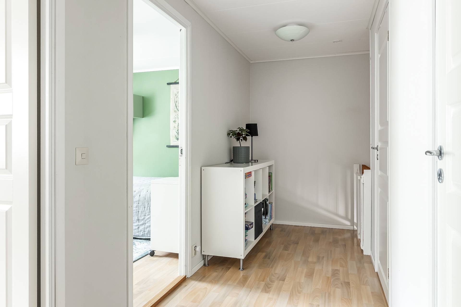4 rum Radhus på Snarhemsvägen 4 Arboga Arboga kommun - bild 15