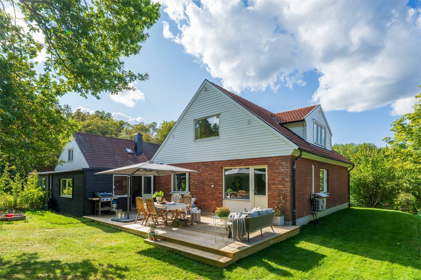 190 m² Villa på Skyttevägen 8 Stocksund Danderyds kommun - bild 2
