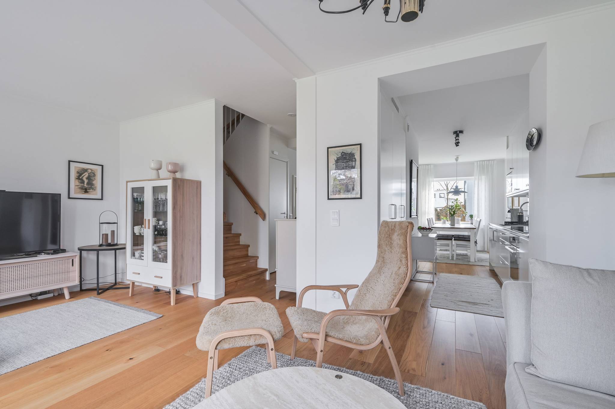5 rum Radhus på Ekerövallens väg 11 Träkvista Ekerö kommun - bild 9