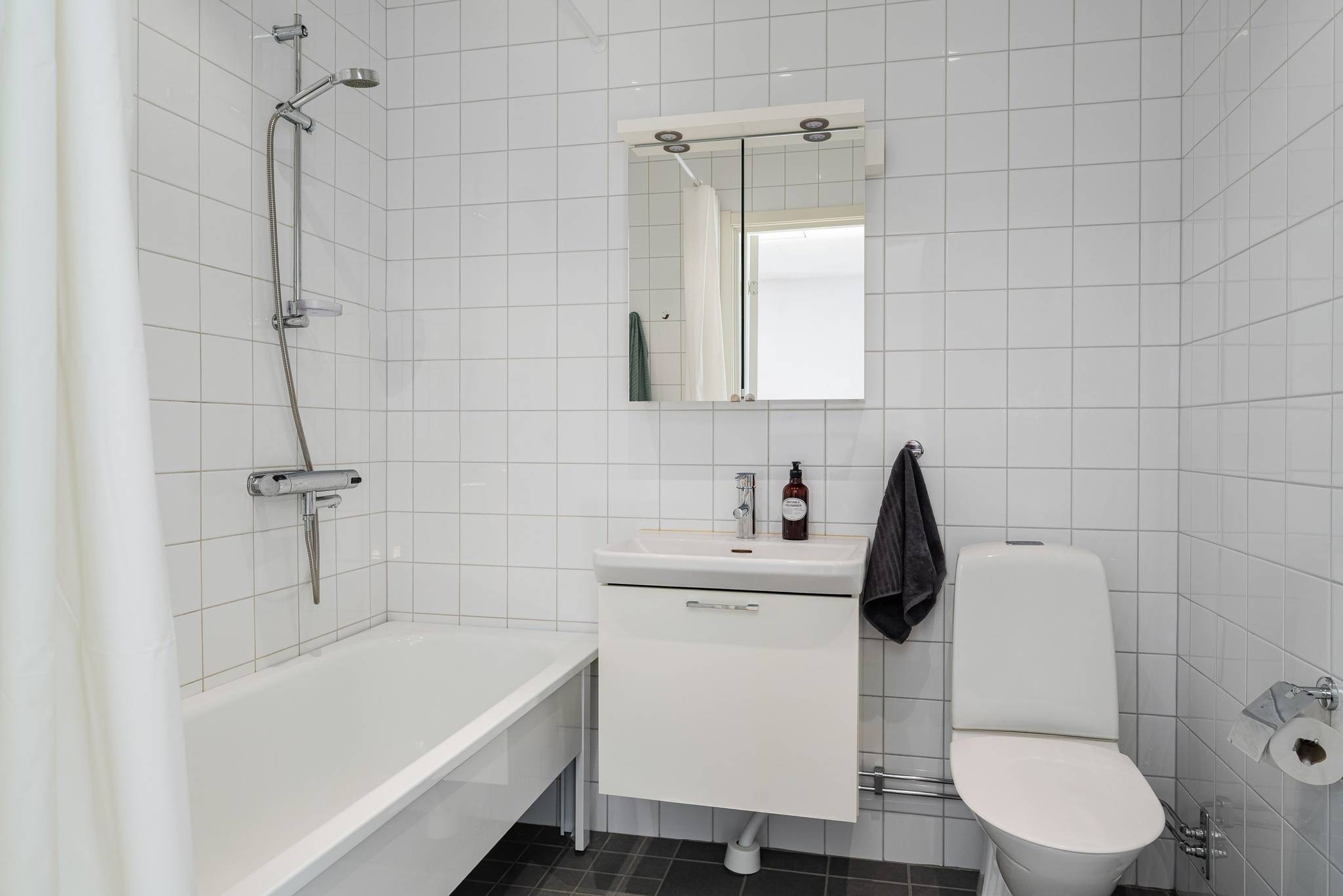 5 rum Lägenhet på Järnvägsgatan 27 Centralt Gnesta kommun - bild 31