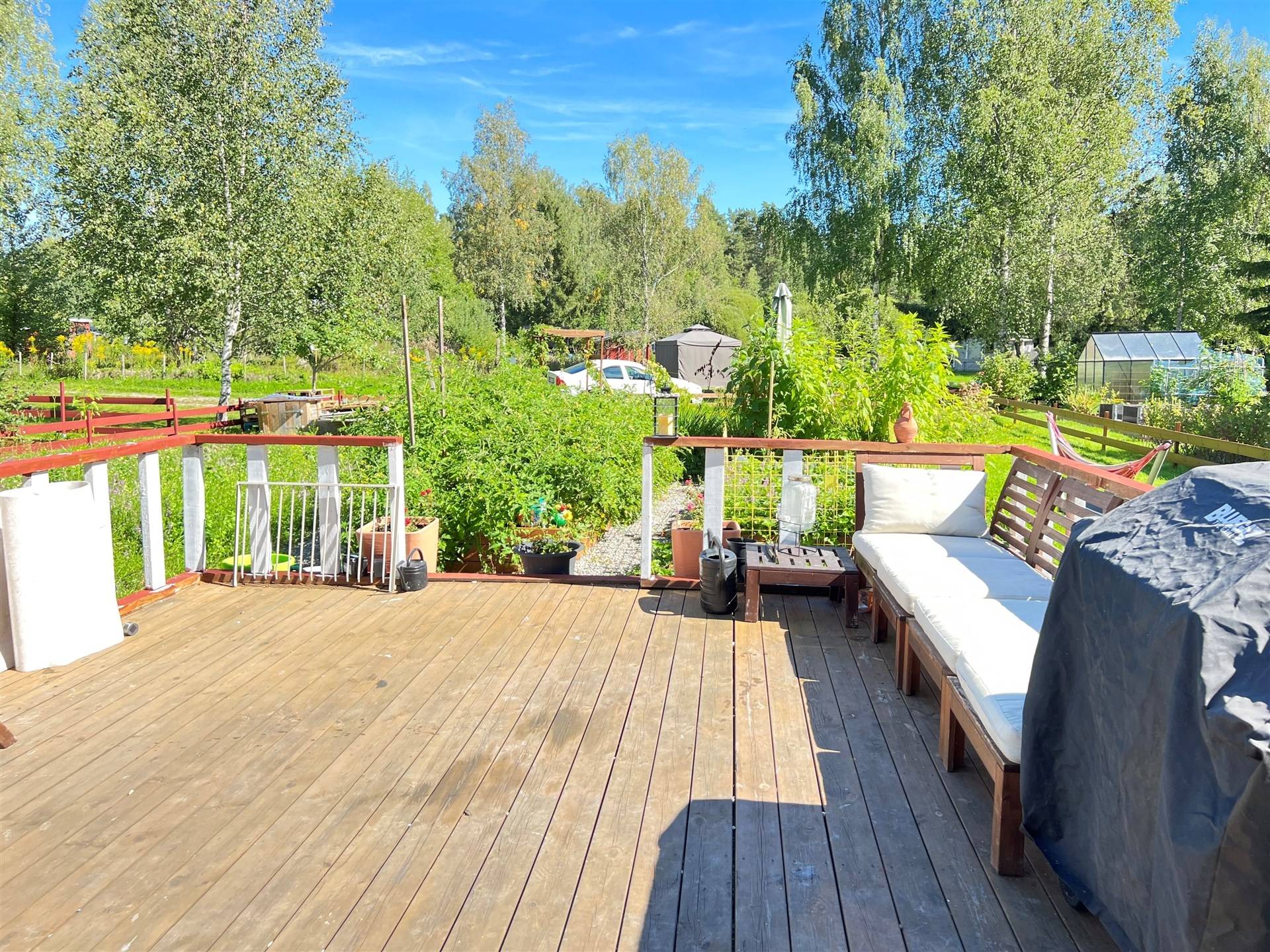 1 rum Fritidshus på Norra Skogen Högsta kolonilott 121 Högsta Arboga kommun - bild 17