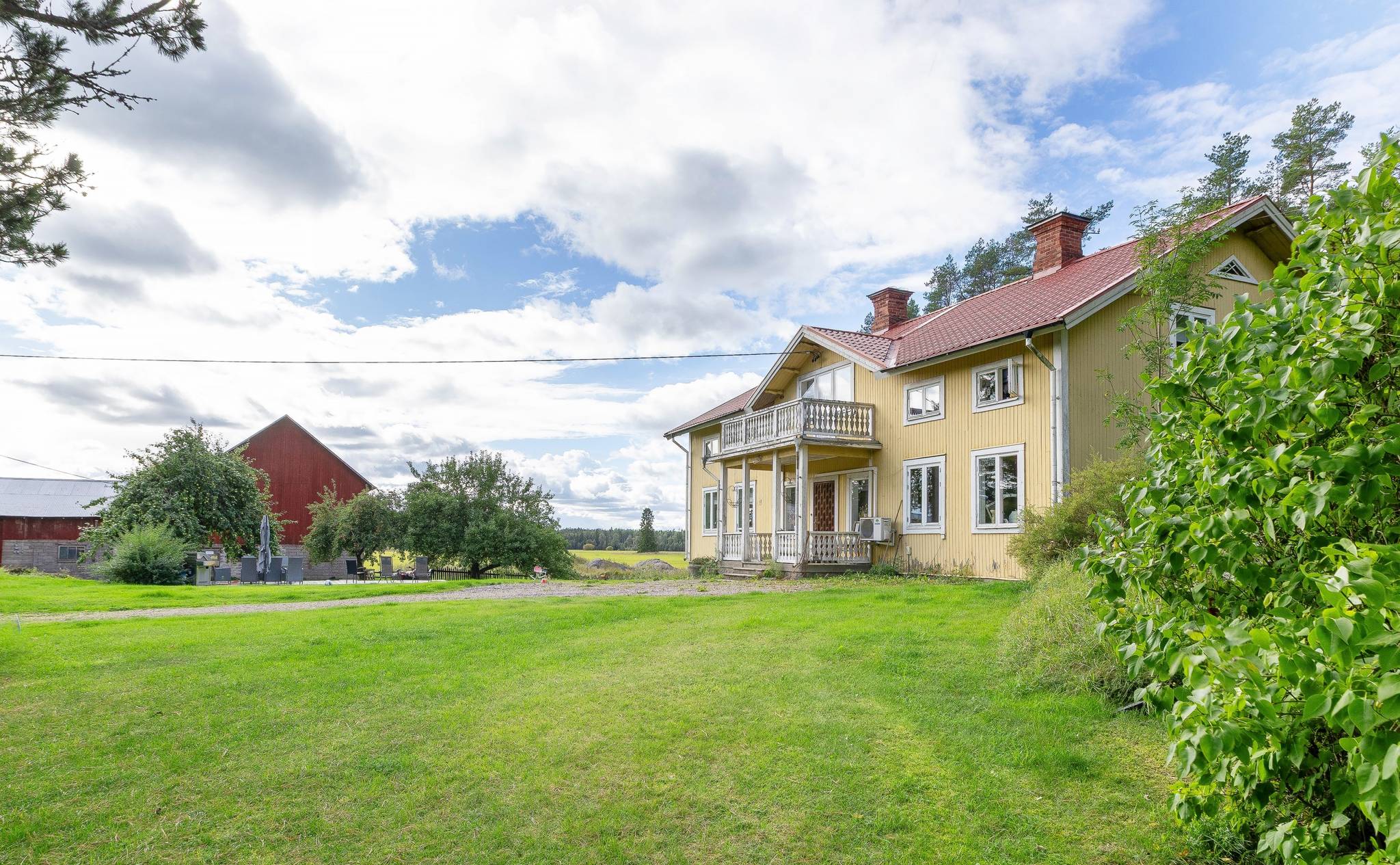 7 rum Gård/skog på Åby 622 Tärnsjö Heby kommun - bild 2