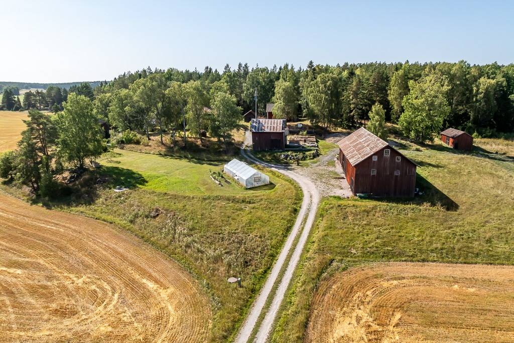 5 rum Gård utan jordbruk på Nysätra Hammarby 21 Enköpings kommun - bild 92