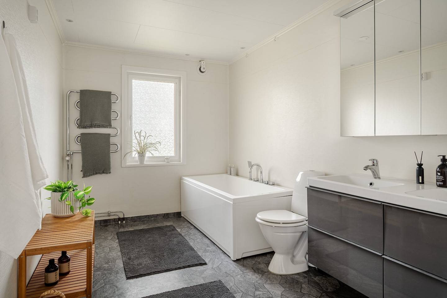 6 rum Villa på Lindblomsvägen 1 Kroksta Örnsköldsviks kommun - bild 23