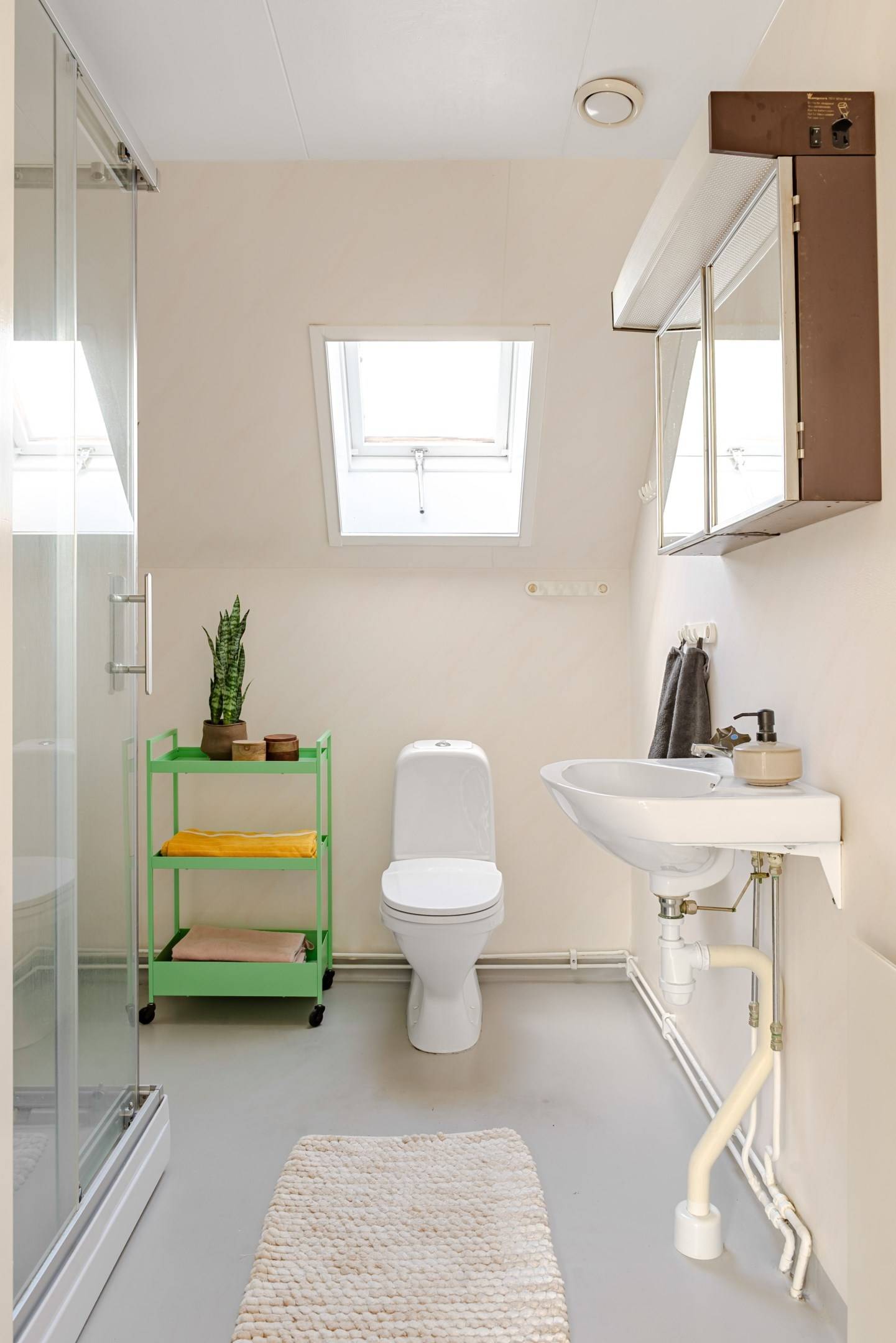 144 m² Villa på Åsbergsvägen 37 SÖDERHAMN - CENTRUM Söderhamns kommun - bild 18