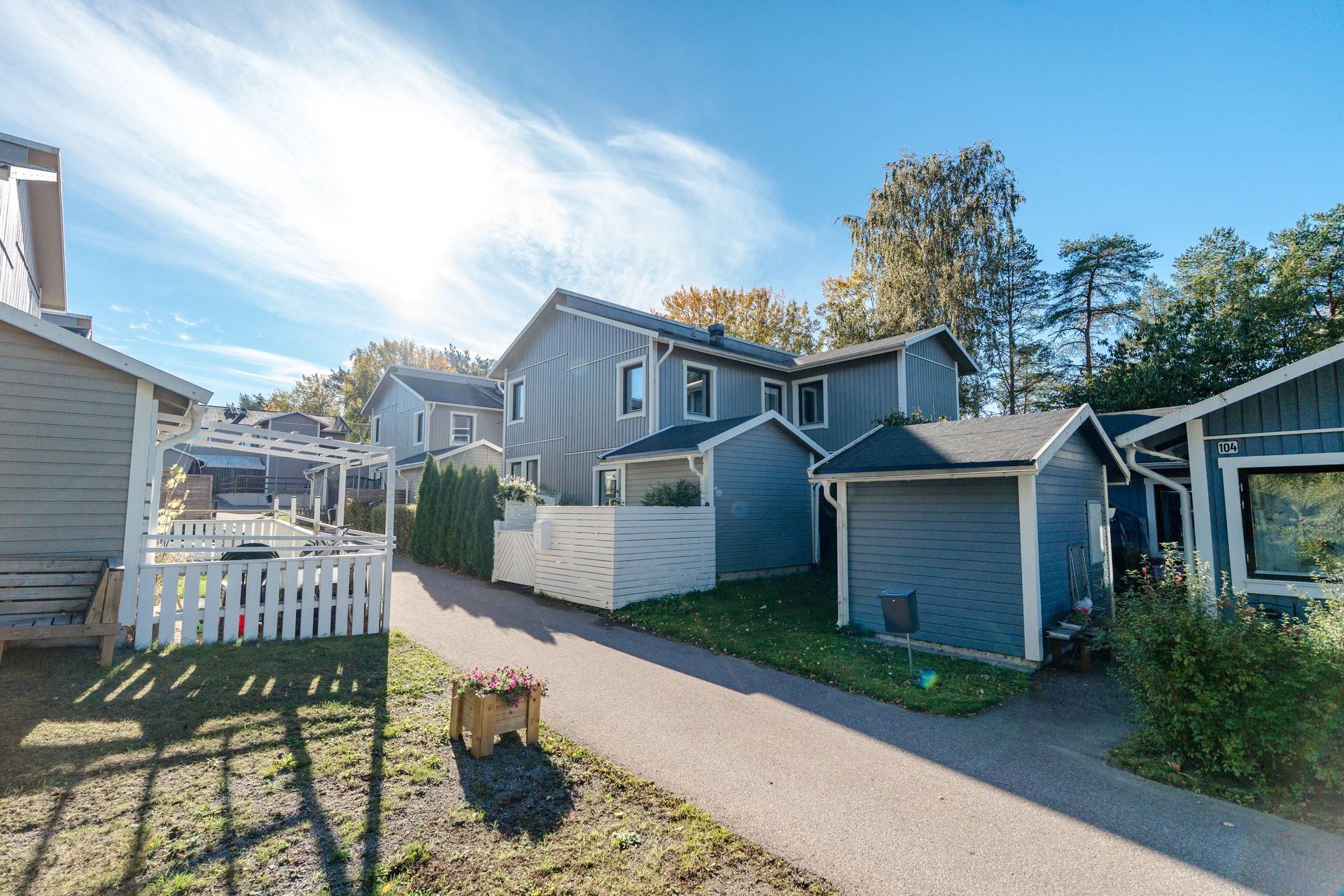 5 rum Radhus på Lärksoppsgatan 106 Bergvreten Enköpings kommun - bild 35