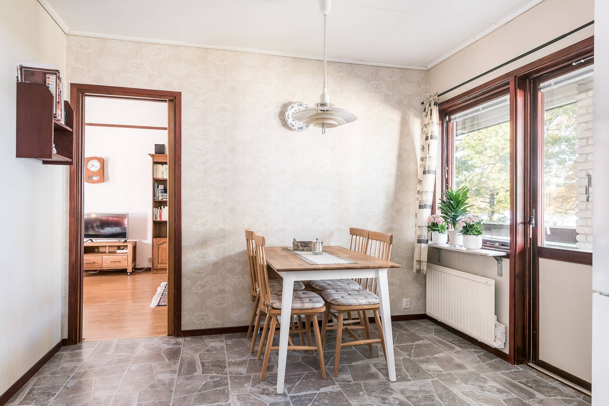 188 m² Villa på Klockarevägen 4, Trehörna Trehörna Ödeshögs kommun - bild 12