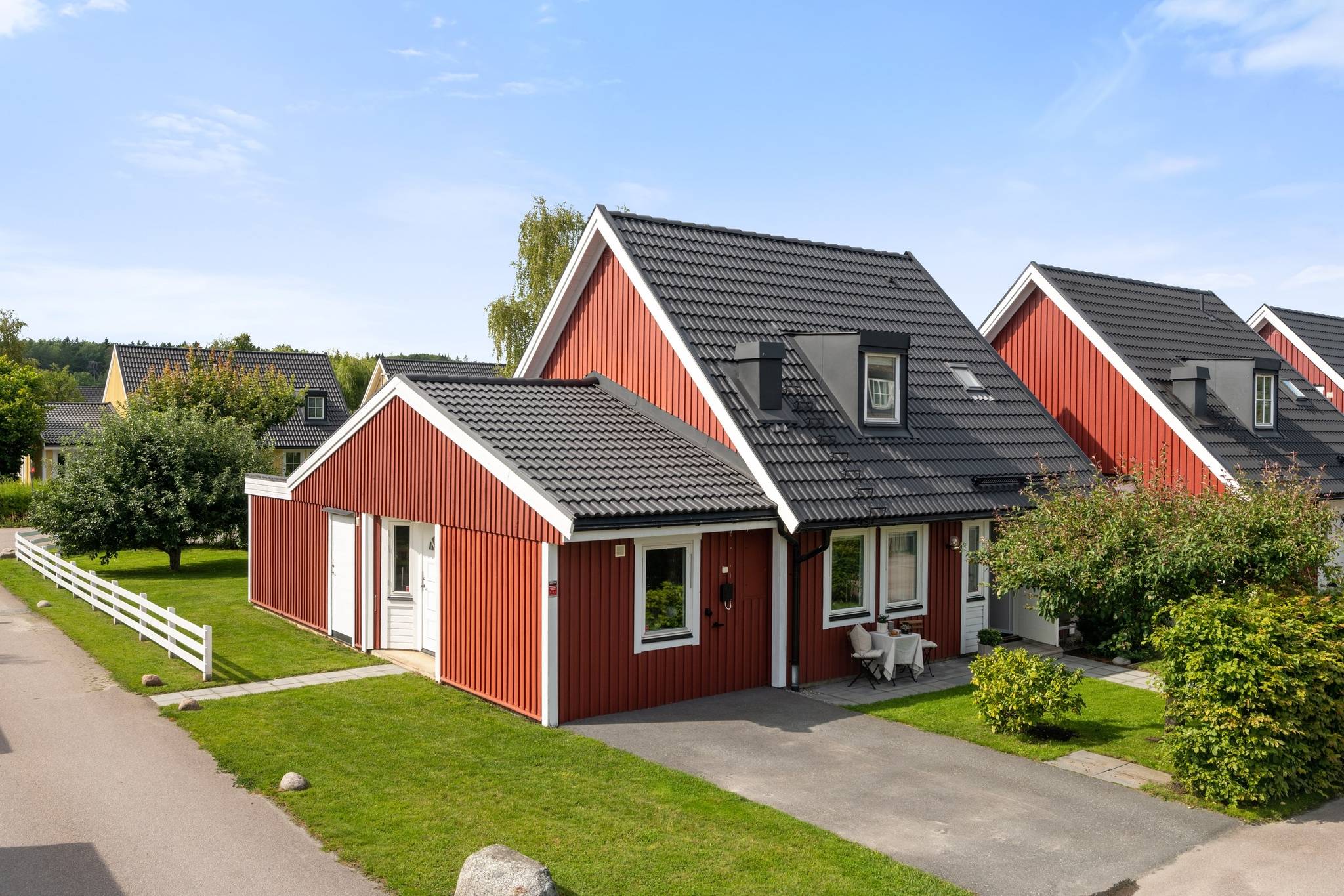6 rum Radhus på Mejramgränd 23 Enebyberg Danderyds kommun - bild 2