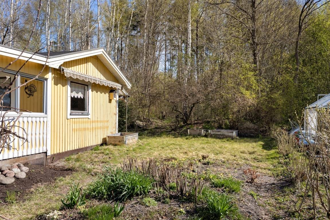 1 rum Fritidshus på Svartkärrsvägen 19 Svartkärret Enköpings kommun - bild 19
