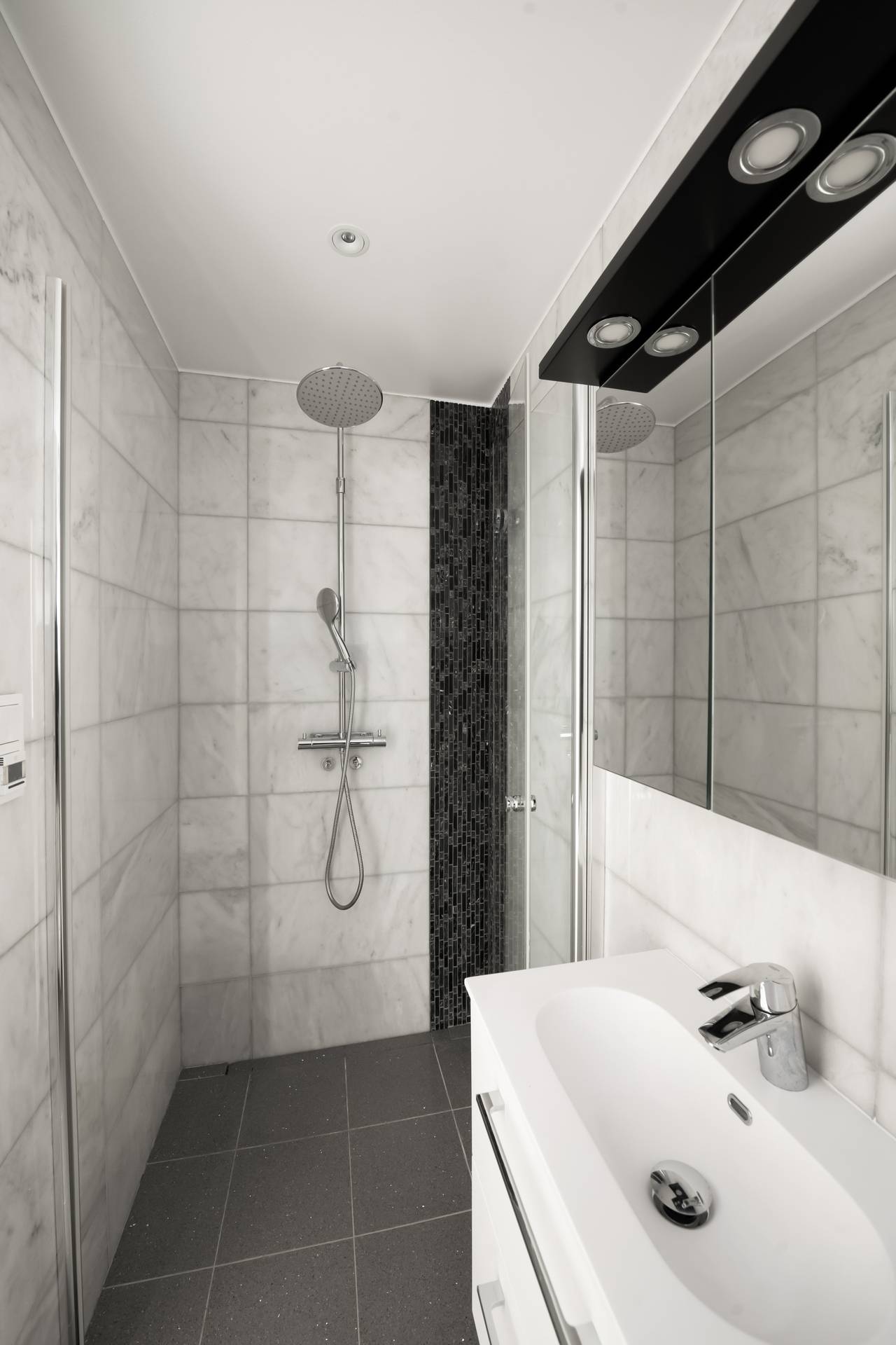 7 rum Radhus på Bullerholmsgränd 19 Skärholmen Stockholms kommun - bild 12