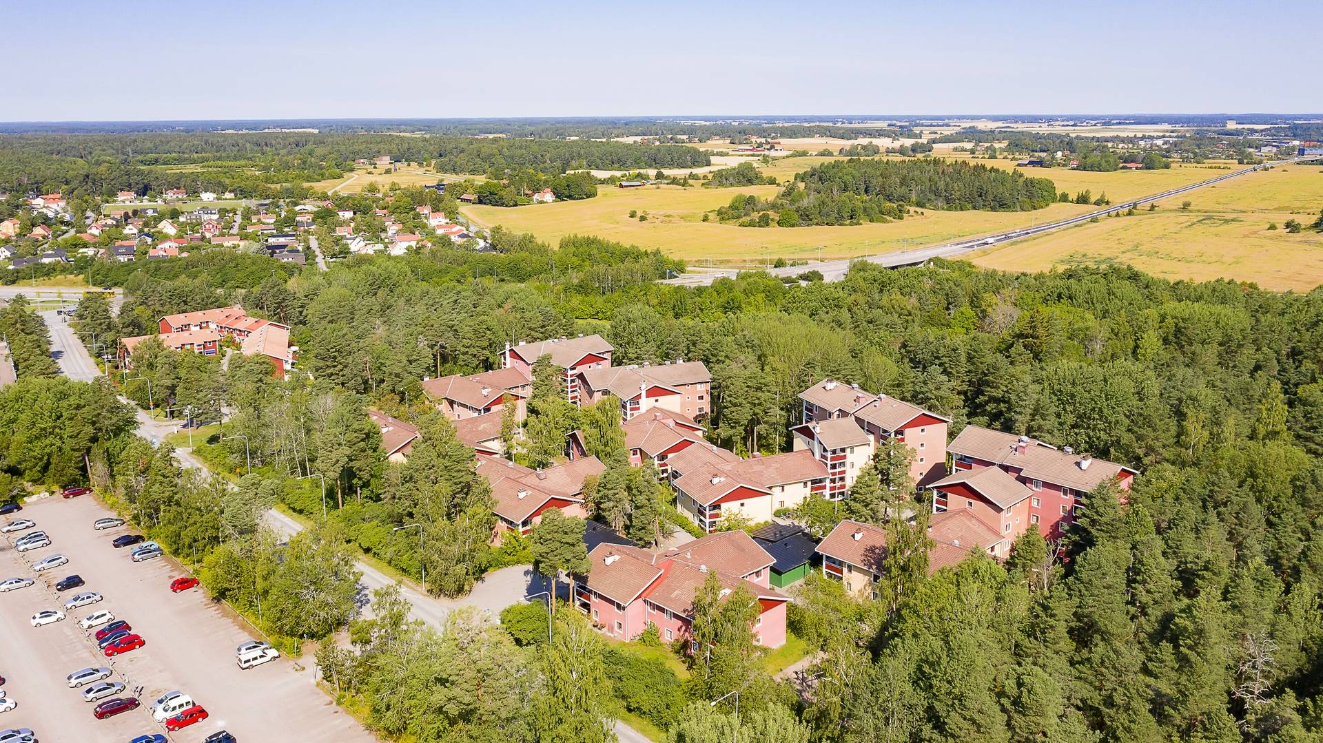 6 rum Radhus på Flogstavägen 102 Norra Skogen Uppsala kommun - bild 61