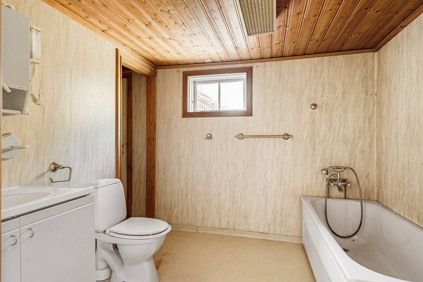 4 rum Villa på Jonsbergsvägen 19 Sörby Mjölby kommun - bild 15