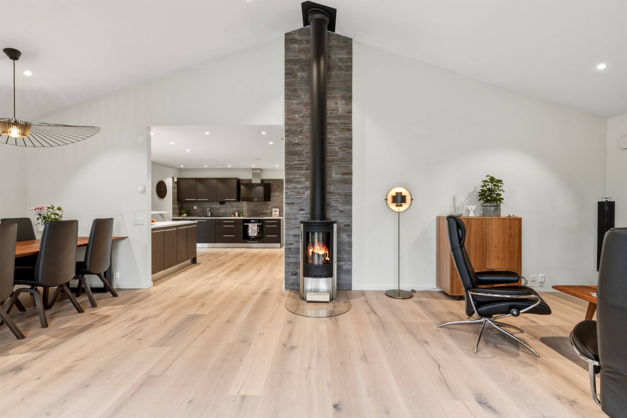 5 rum villa på Violvägen 8 Bredaryd, Värnamo kommun - bild 4