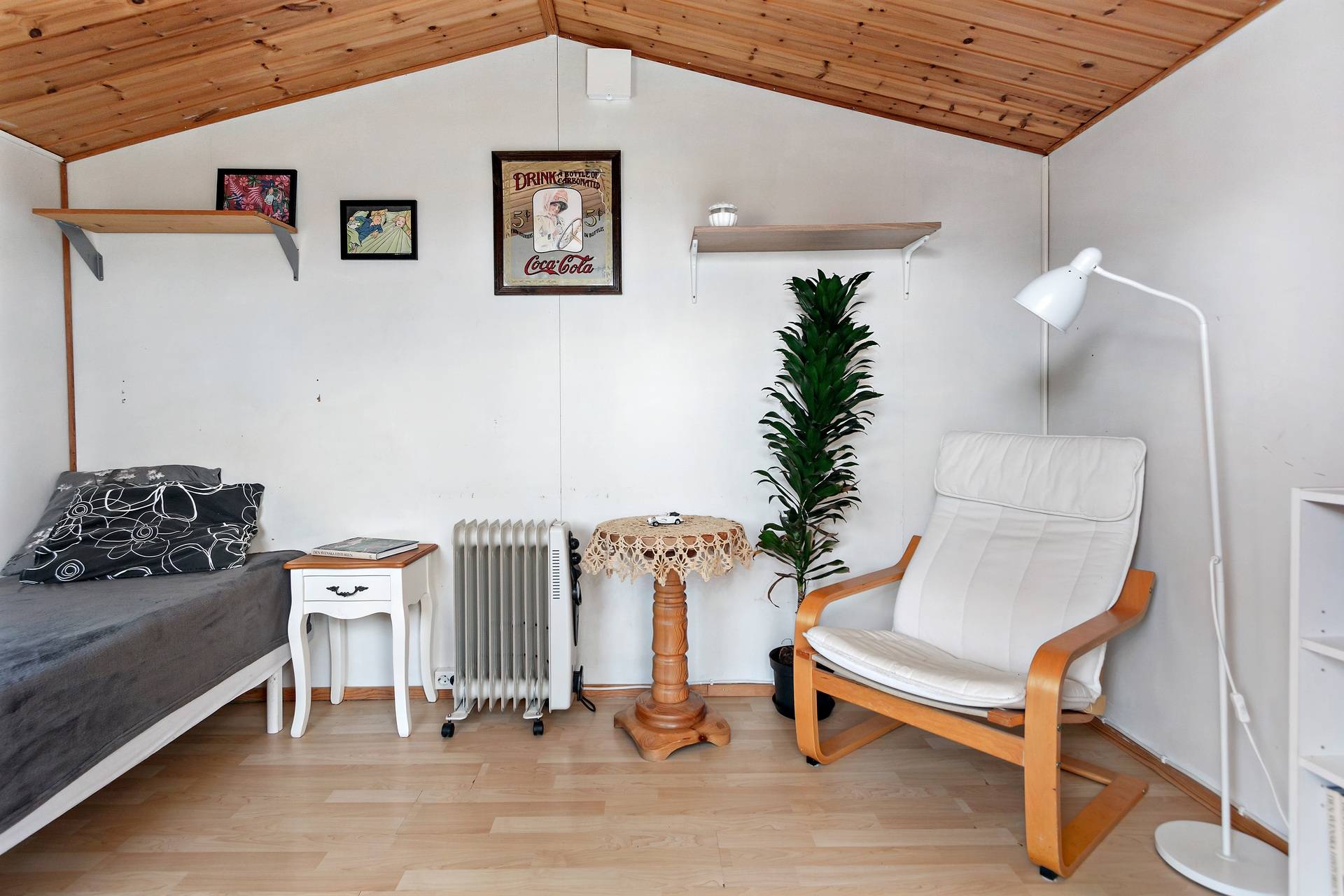 5 rum Villa på Sättra gård Knallkåken 1 Adelsö Sättra Ekerö kommun - bild 19