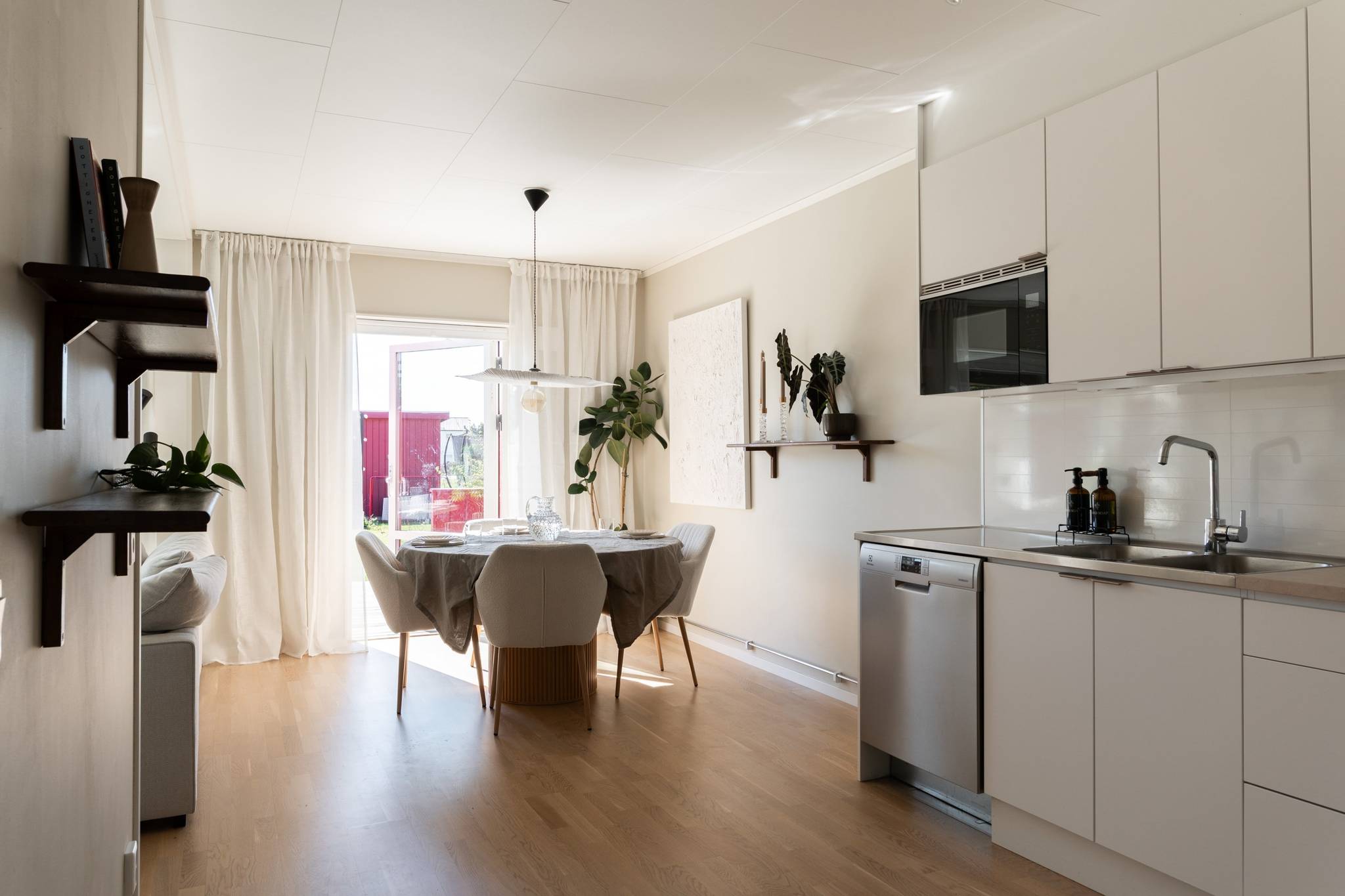 5 rum Radhus på Albertusvägen 17 Dingtuna Västerås kommun - bild 7