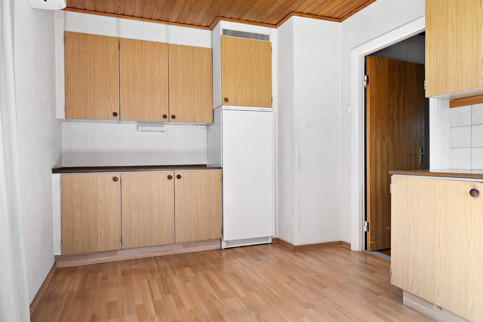 6 rum Villa på Hallabovägen 7 Ulricehamns kommun - bild 12