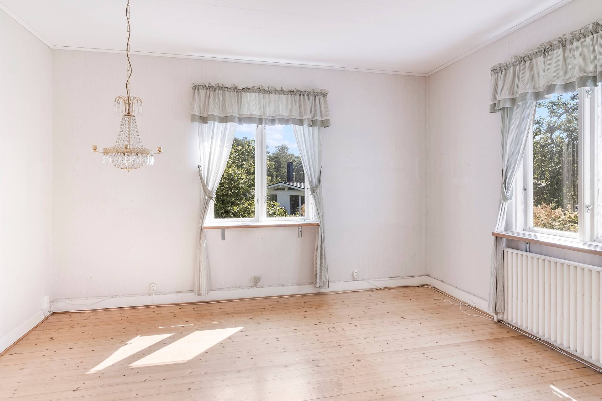 4 rum Villa på Gröndalsvägen 9 Gröndal Hallstahammars kommun - bild 7