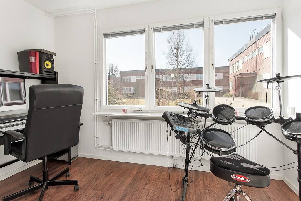 3 rum Lägenhet på Ljuskärrsvägen 6 Saltsjöbaden Nacka kommun - bild 11
