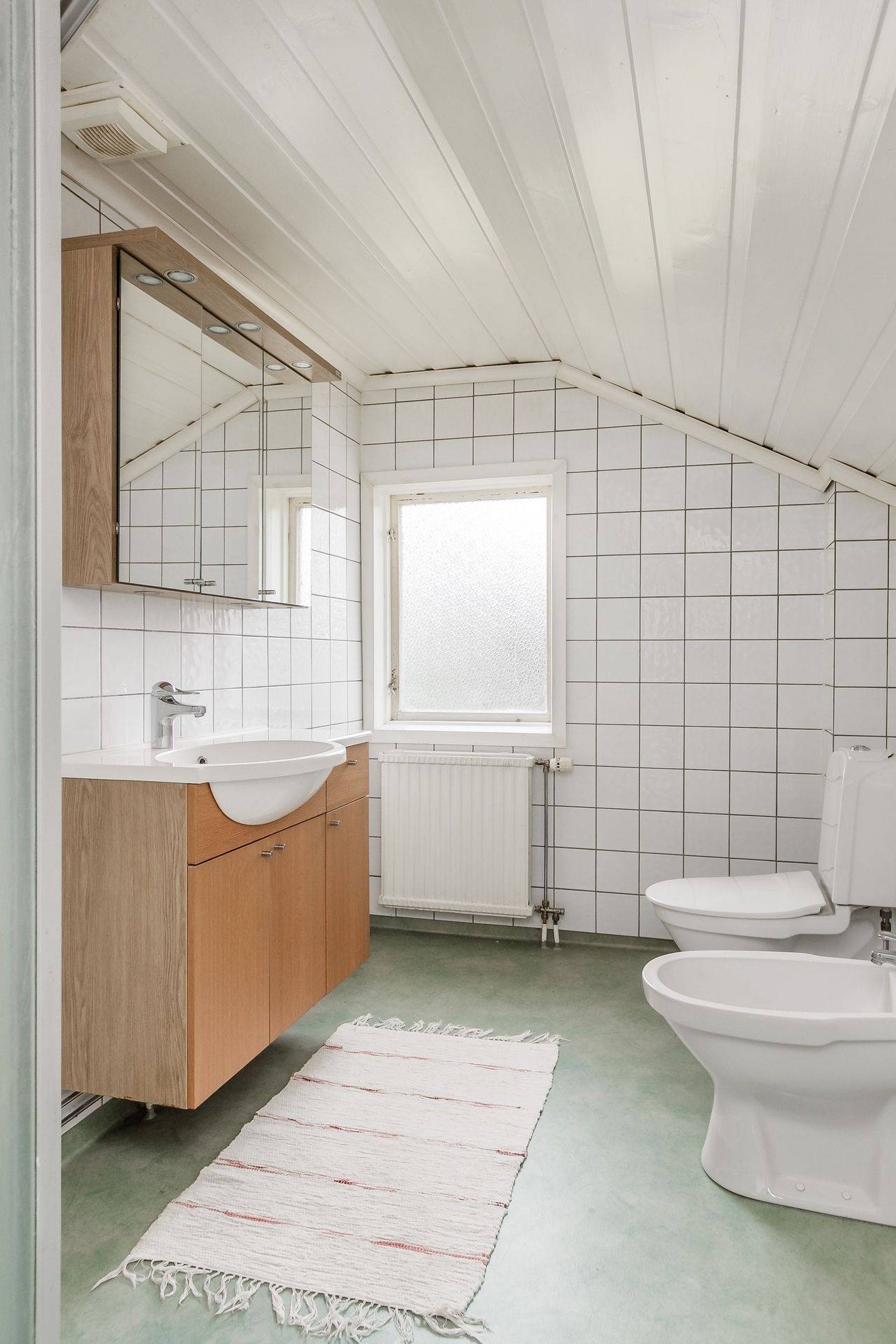 8 rum Gård med jordbruk på Duvenäs Norra Bäcken Hagfors kommun - bild 42