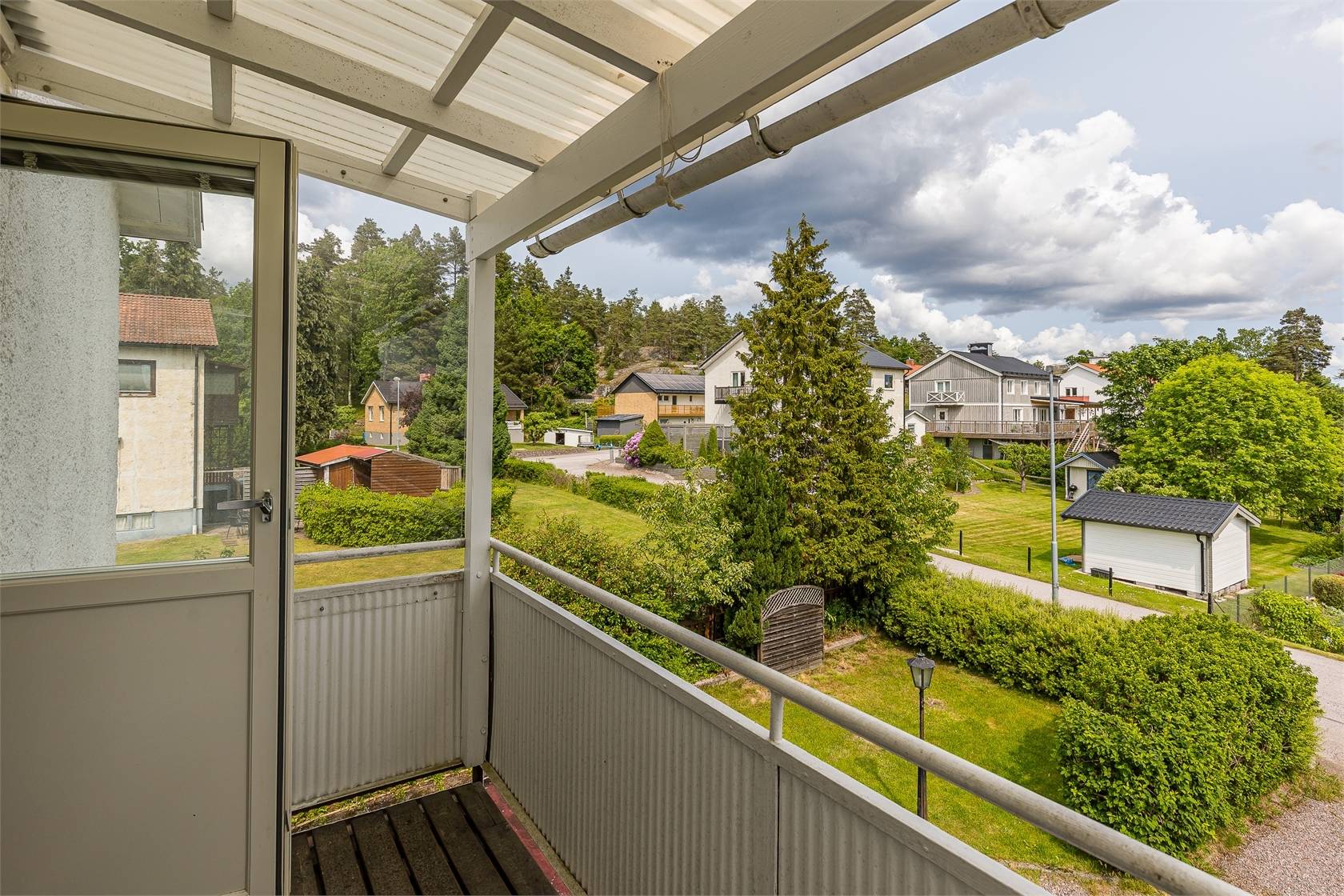 3 rum Parhus på Radhusvägen 4 Överum Västerviks kommun - bild 3