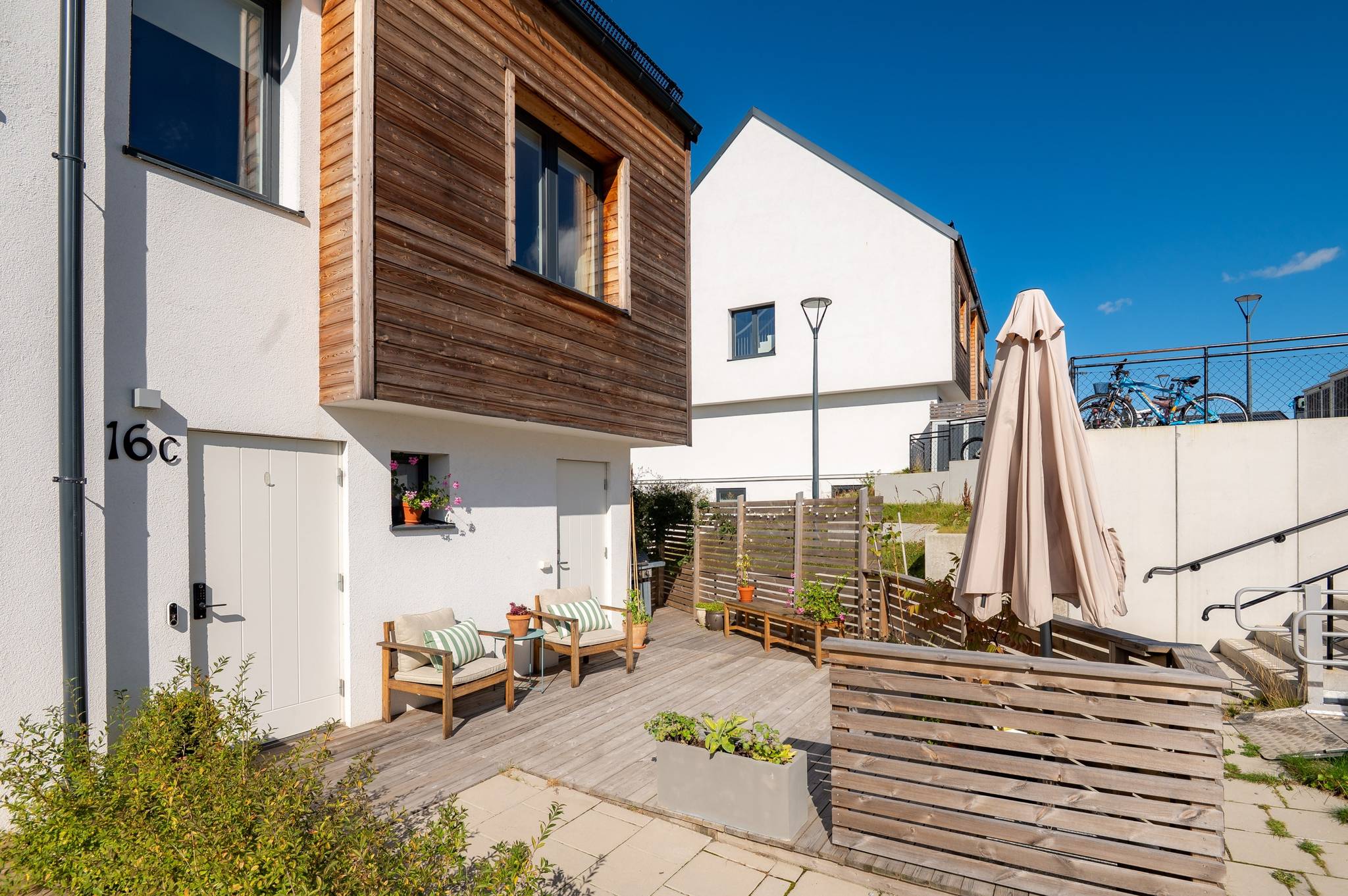 6 rum Lägenhet på Solstigen 16C Väsjön Sollentuna kommun - bild 2