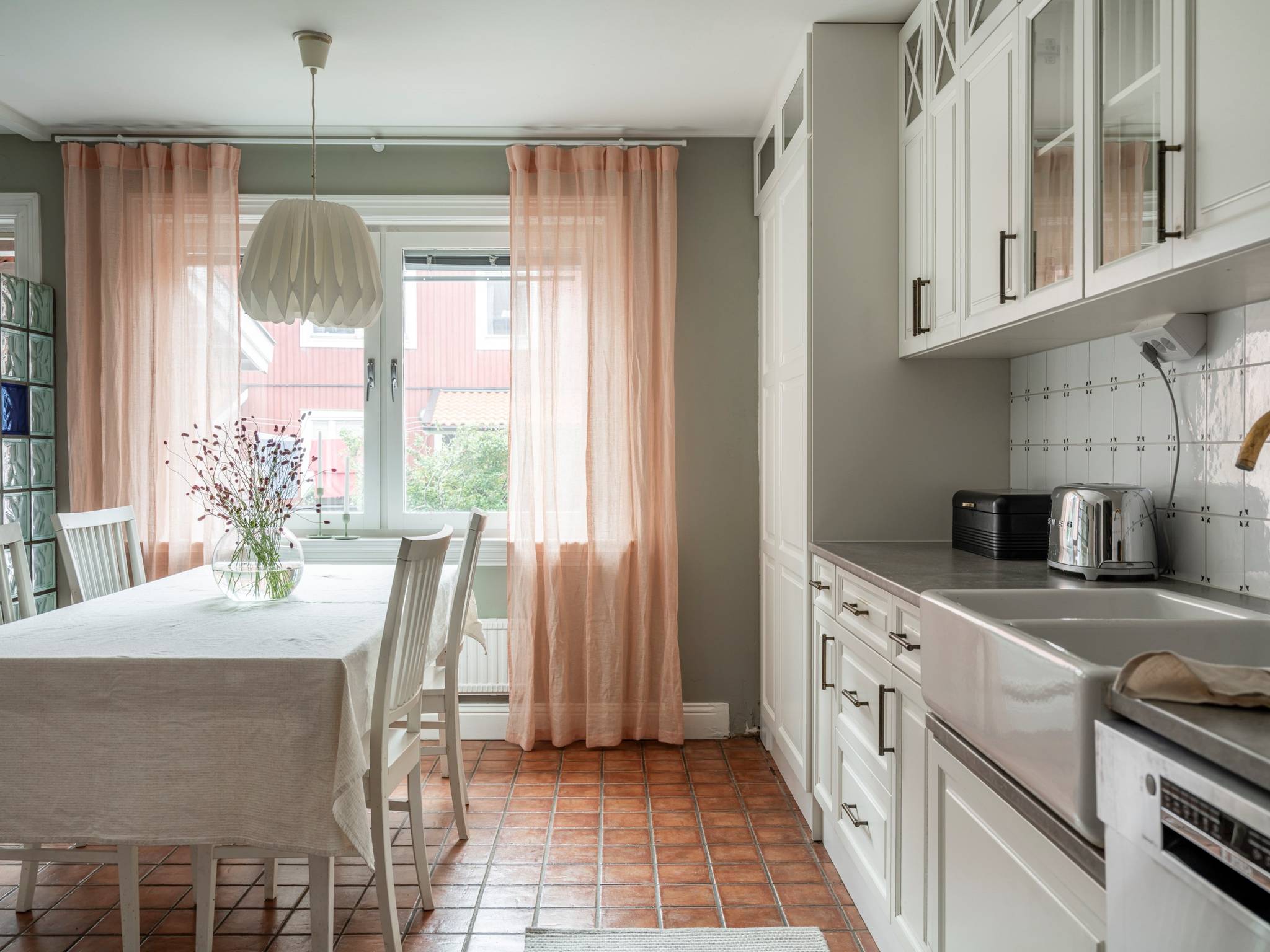 6 rum Radhus på Klockargränd 6 Norrviken Sollentuna kommun - bild 7
