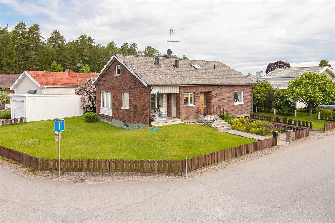 4 rum Villa på Lilleskogsvägen 48 Lilleskog Lidköpings kommun - bild 2