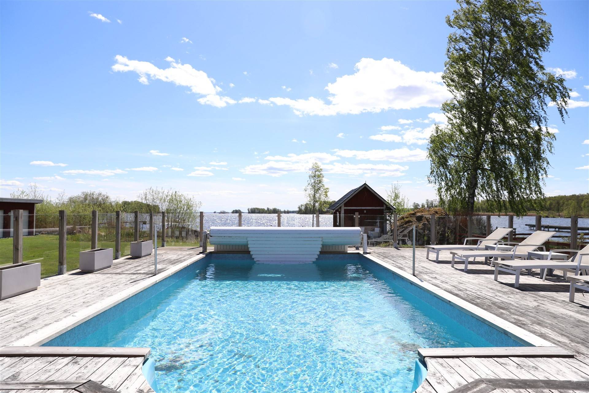 9 rum Villa på Slyte 710 Slyte vid Hjälmaren Örebro kommun - bild 14