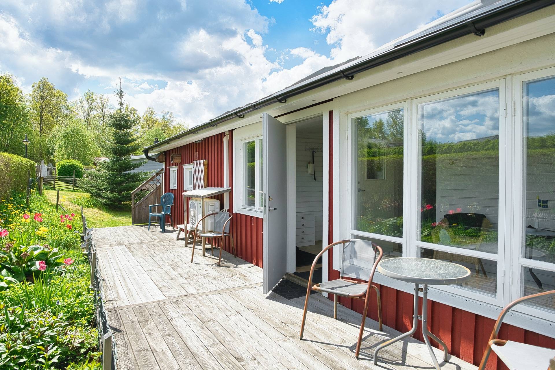 2 rum Vinterbonat fritidshus på Ängsvägen 29 Tvärred Ulricehamns kommun - bild 6