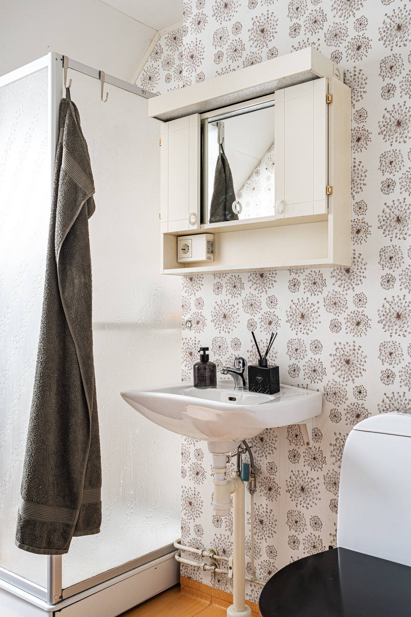 5 rum Radhus på Hemdalsvägen 13B Hemdal Västerås kommun - bild 59