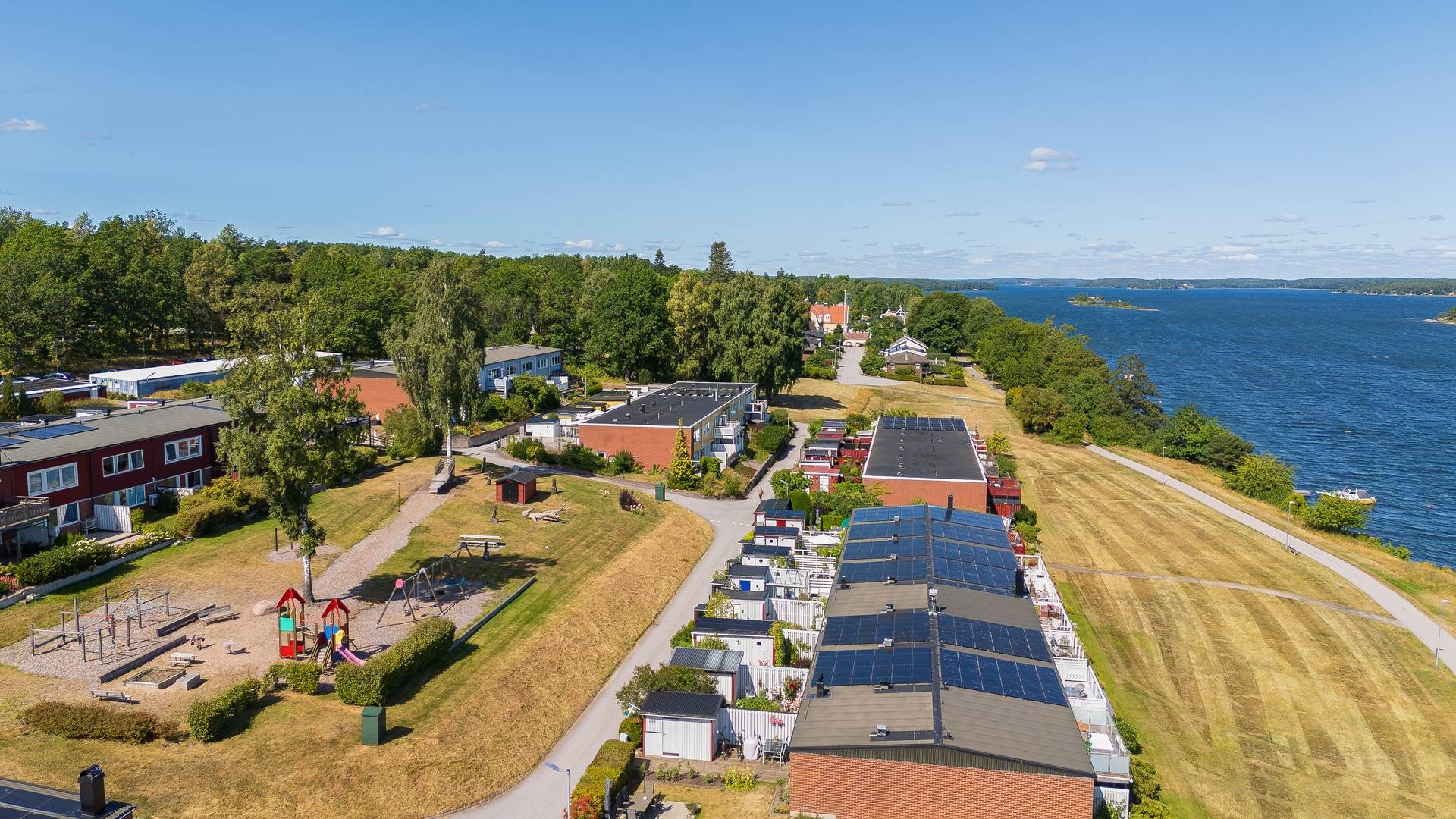 5 rum Radhus på Sankta Gertruds väg 174 Djurgården Västerviks kommun - bild 48