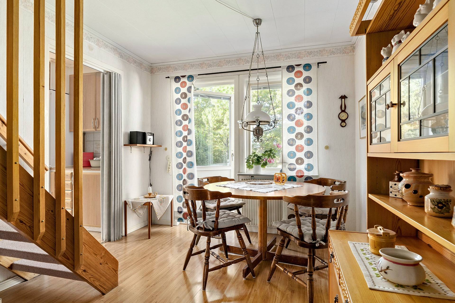 6 rum villa på Nyponvägen 84 Rörestorp, Värnamo kommun - bild 4