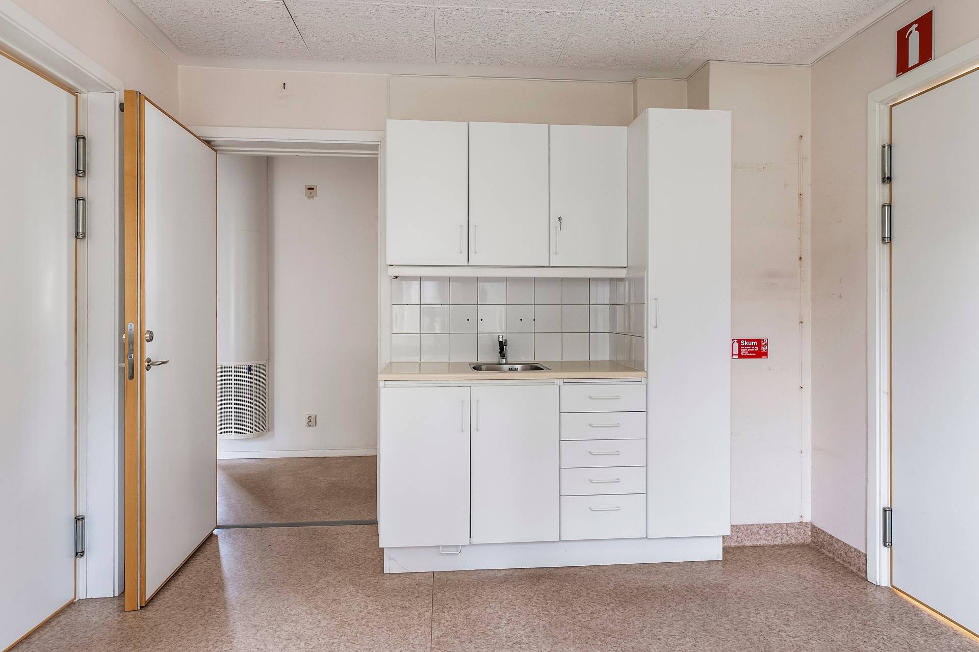 4 rum Villa på Sjöviksvägen 1 Virsbo Surahammars kommun - bild 8