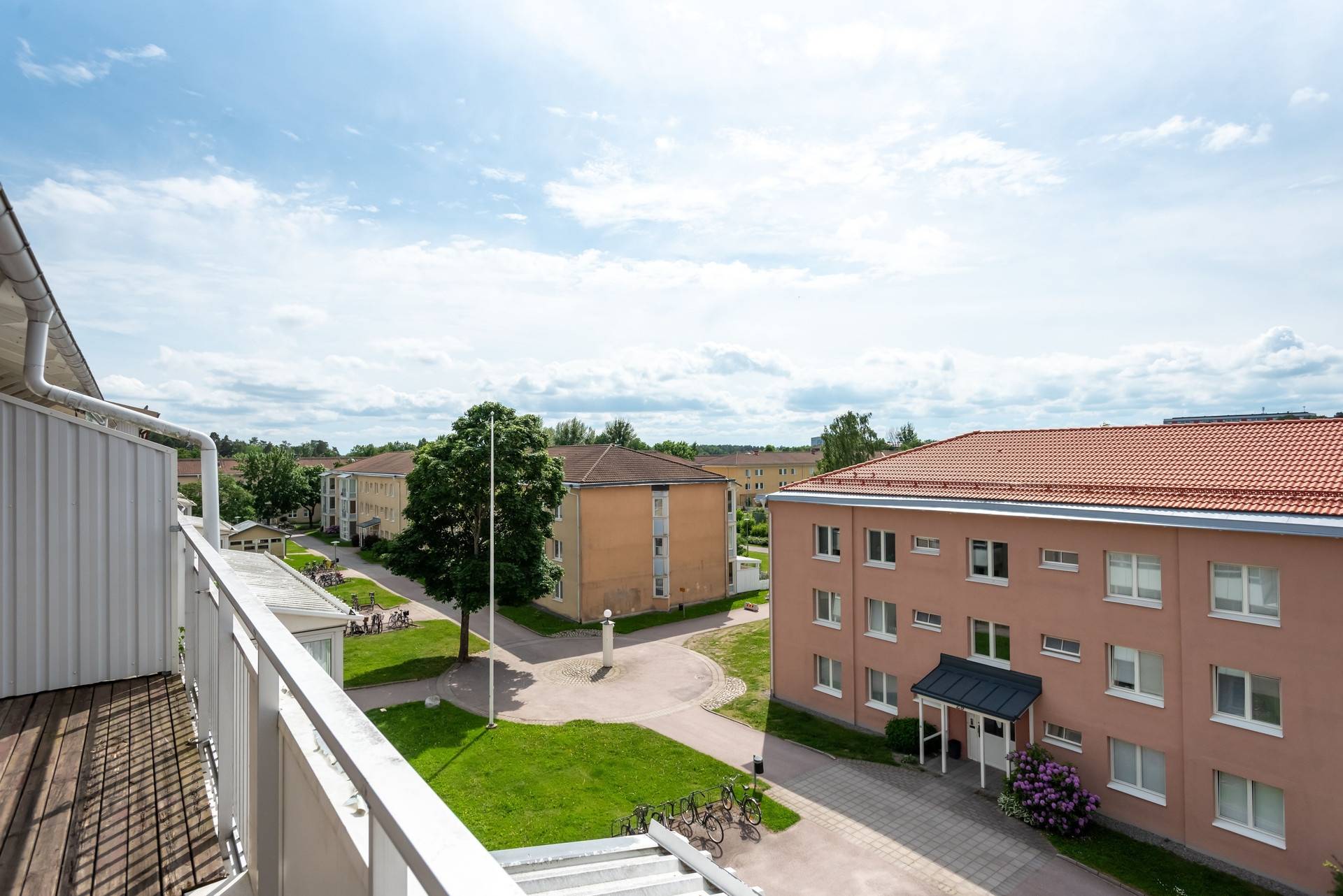 2 rum Lägenhet på Benvägen 27 Bjurhovda Västerås kommun - bild 16