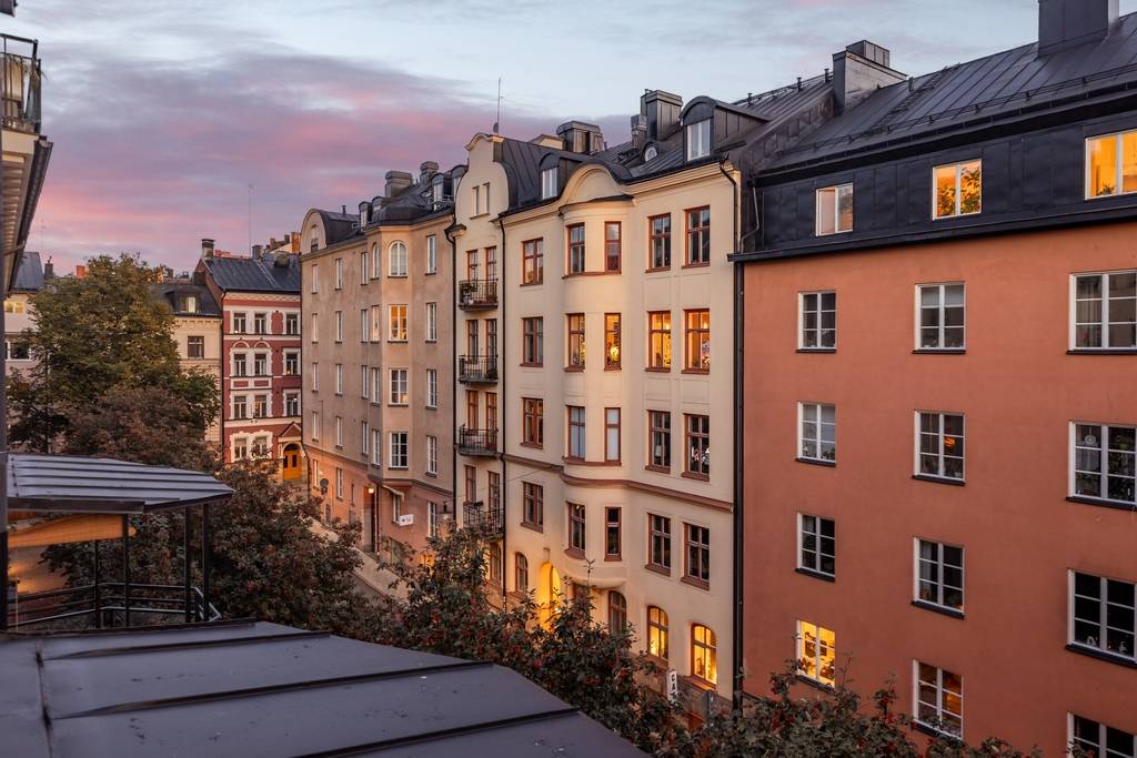 2 rum Lägenhet på Wollmar Yxkullsgatan 4A, 5 tr Södermalm Stockholms kommun - bild 2