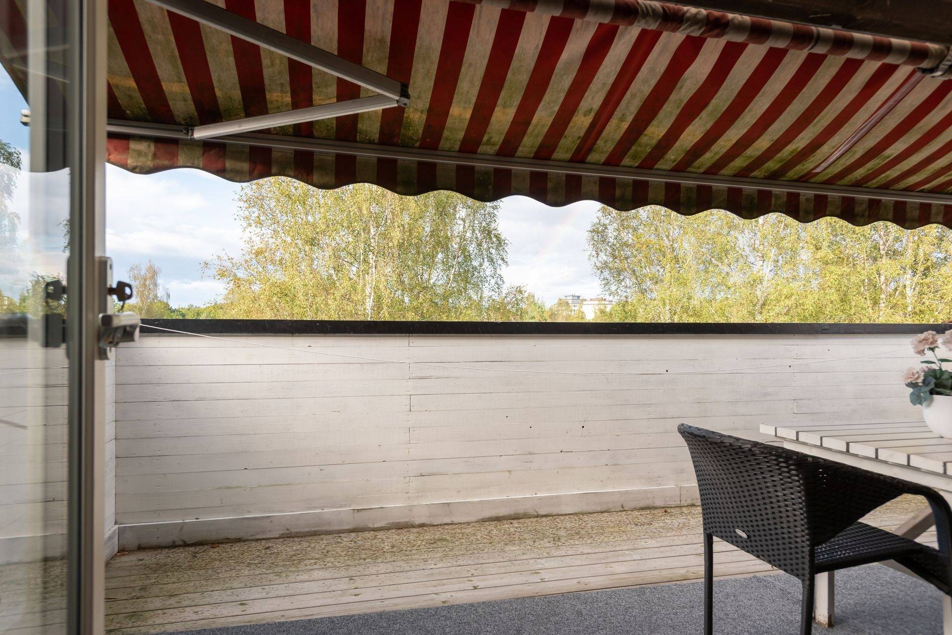 8 rum Villa på Erikslundsvägen 16 Örebro Örebro kommun - bild 38