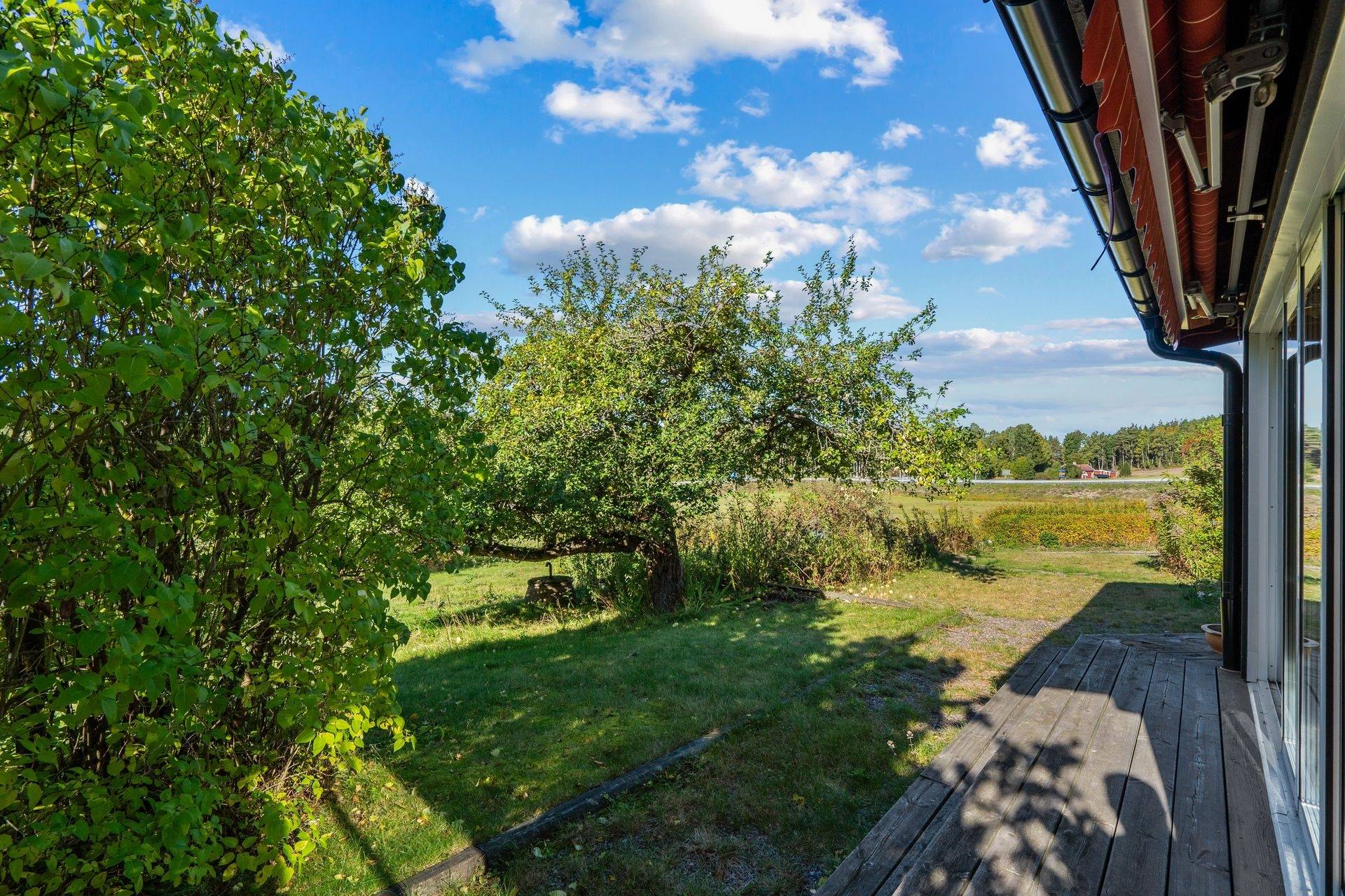 Gård/skog på Harry Martinsons väg 4 Vårdinge Södertälje kommun - bild 36