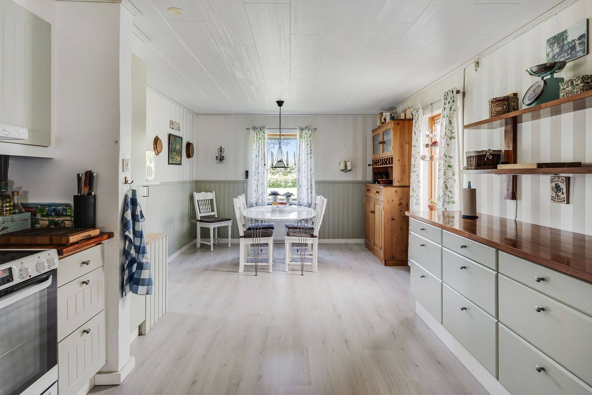 5 rum Villa på Anderstorp Skogeryd 1 Anderstorp Tibro kommun - bild 16