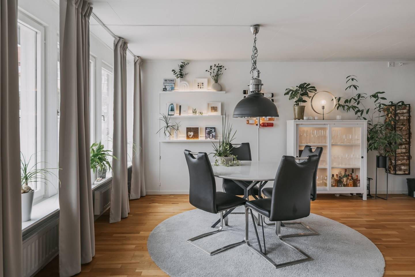 4 rum Villa på Blombackagatan 4 Mariestad Tätort Mariestads kommun - bild 18