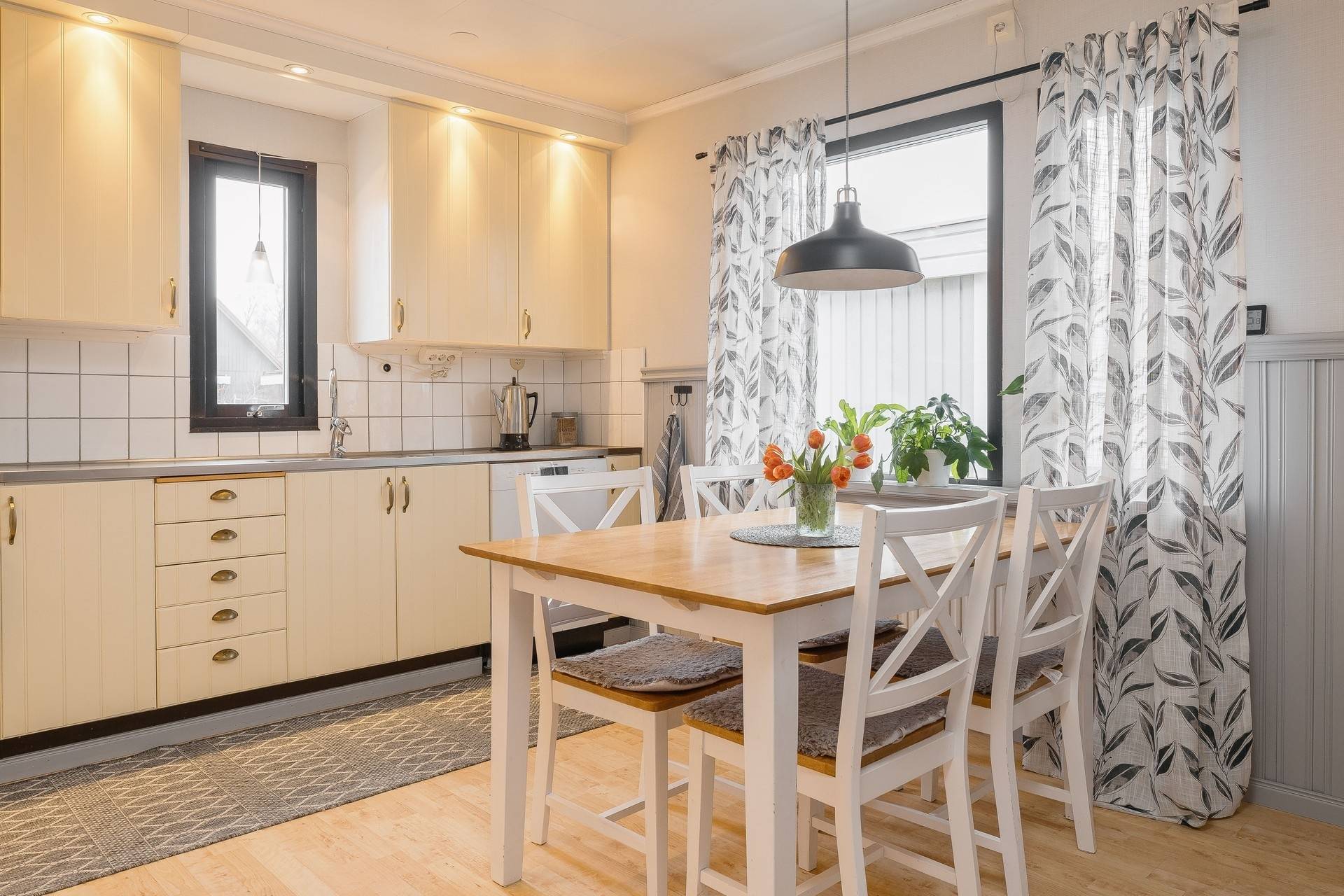 6 rum Villa på Flädervägen 4 Lundsbrunn Götene kommun - bild 4