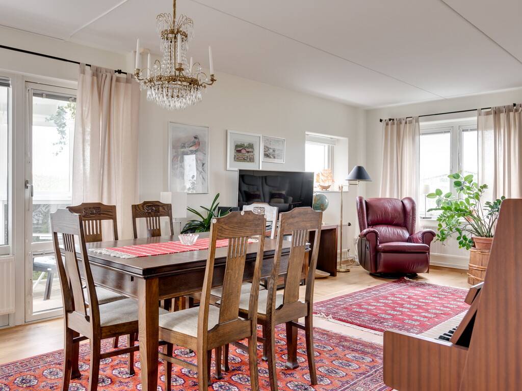5 rum Lägenhet på Riagatan 7 Ladugårdsängen Örebro kommun - bild 12