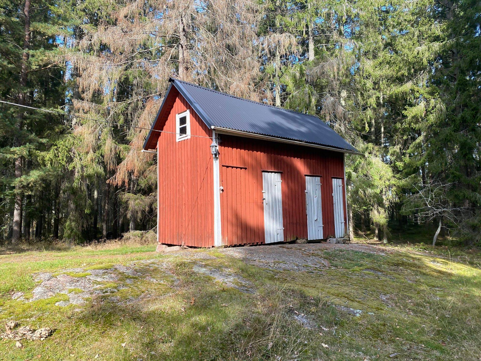 2 rum Villa på Hovlandavägen 99 Hovlanda Hammarö kommun - bild 35