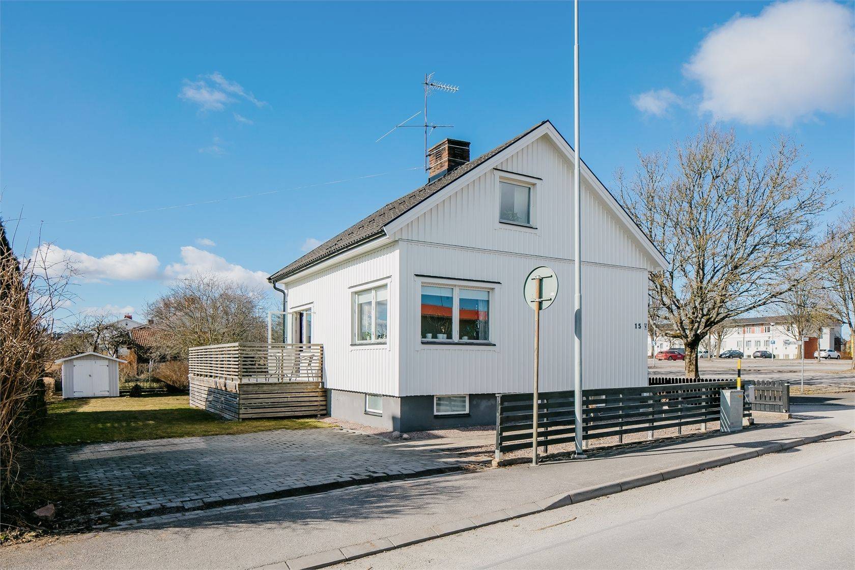 5 rum Villa på Idrottsgatan 15 Fredriksberg Falköpings kommun - bild 2