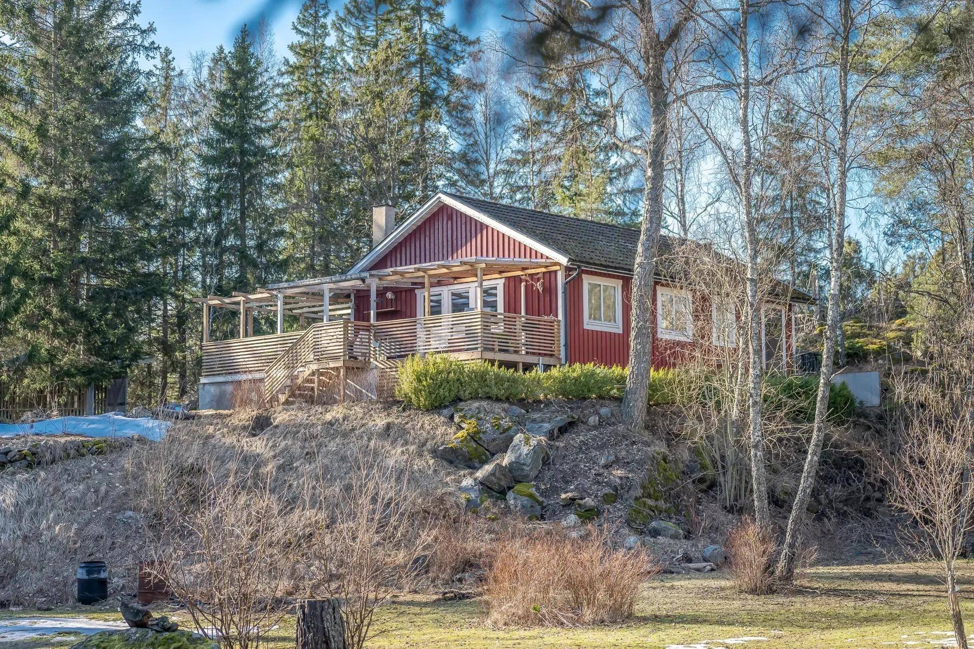 Landfjärden, Nynäshamns kommun