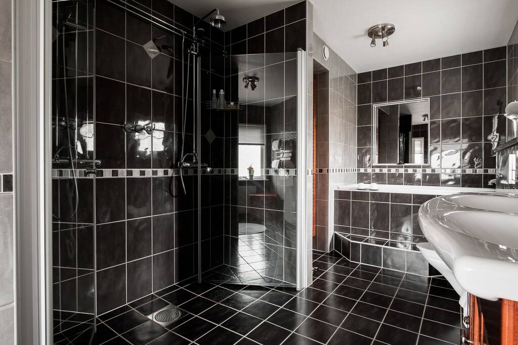 8 rum Villa på Gärdesgatan 7 Rävåsen Karlskoga kommun - bild 5