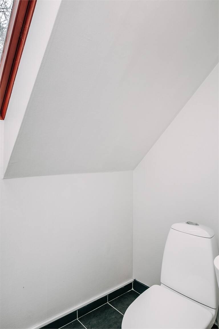 7 rum Villa på Safirvägen 10 Ulveket Skövde kommun - bild 42